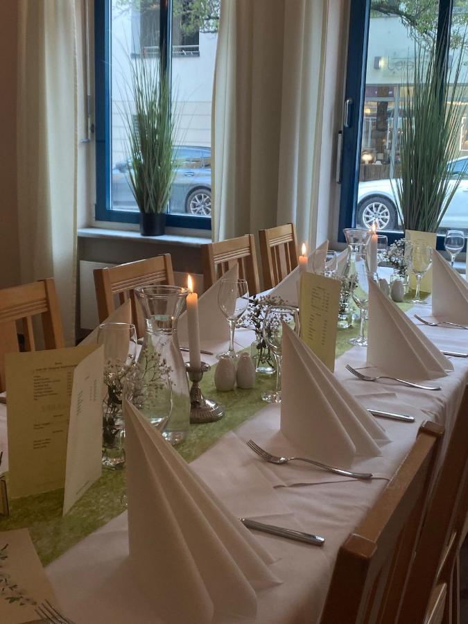 Stadthotel Deggendorf Bagian luar foto