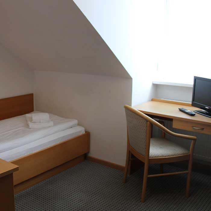 Stadthotel Deggendorf Bagian luar foto