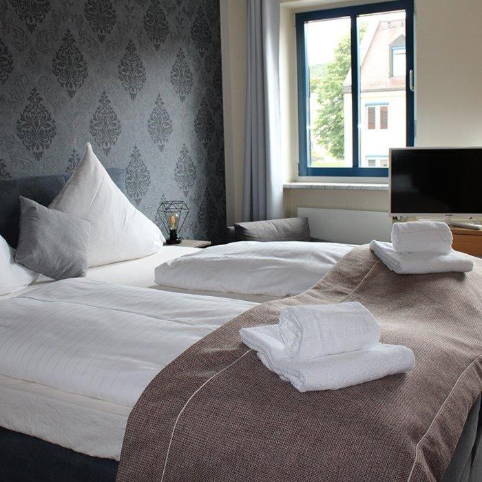 Stadthotel Deggendorf Bagian luar foto