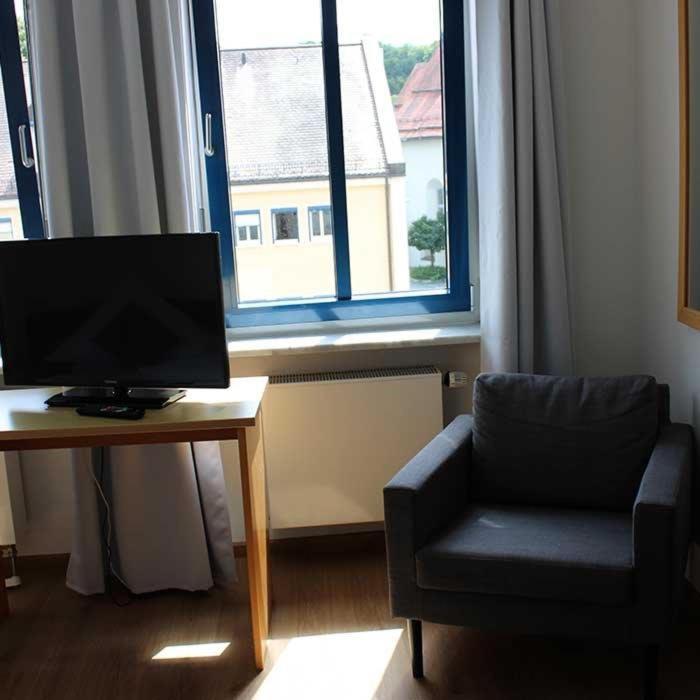 Stadthotel Deggendorf Bagian luar foto